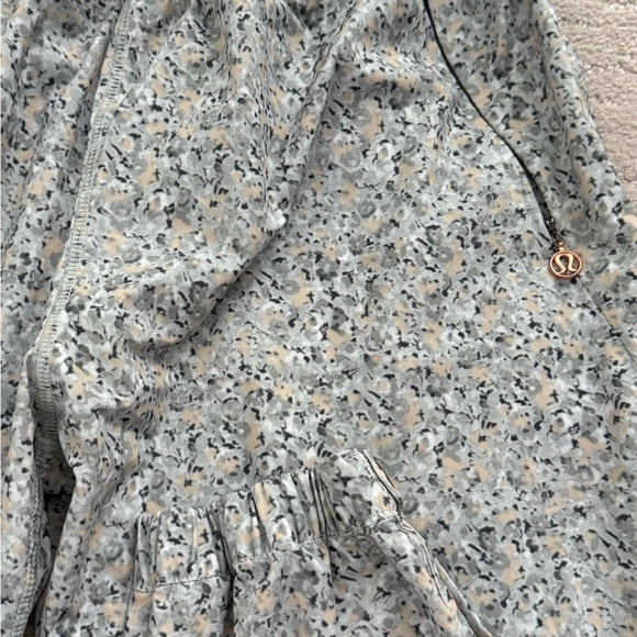 RARE Lululemon Bring Back The Track Pant in Fleur Silver Spoon Ambient Size 8 - Picture 5 of 7